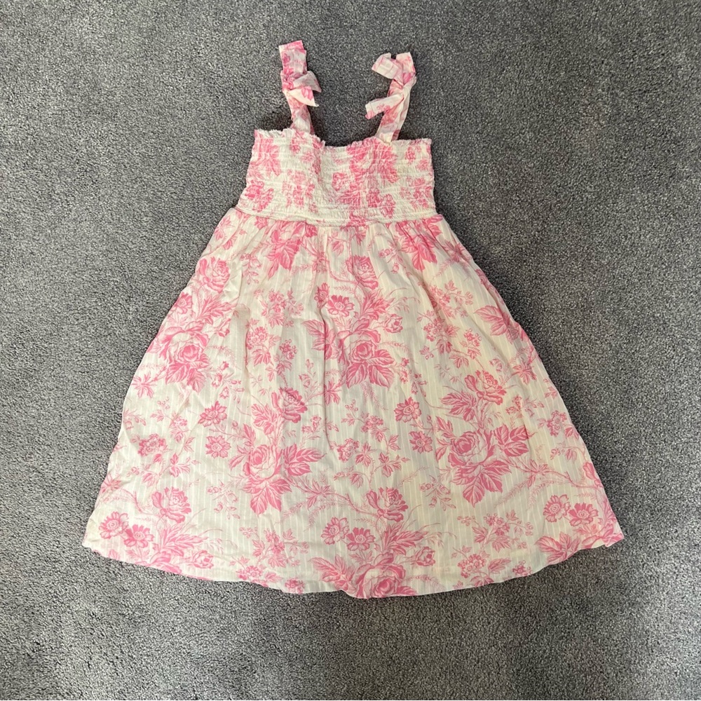 NWT GAP Floral Pink and White Smocked Sundress size 5T